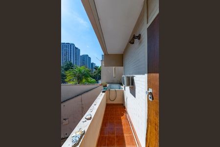Casa à venda com 355m², 4 quartos e 3 vagasVaranda da Suíte 3