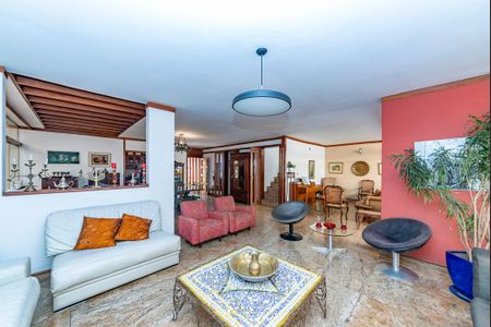 Casa à venda com 355m², 4 quartos e 3 vagasSala 2