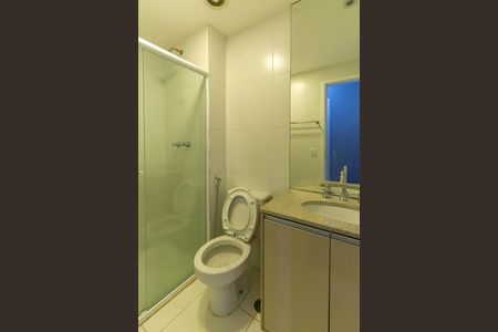 Apartamento à venda com 63m², 2 quartos e 1 vaga Apartamento à venda com 63m², 2 quartos e 1 vagaBanheiro Social