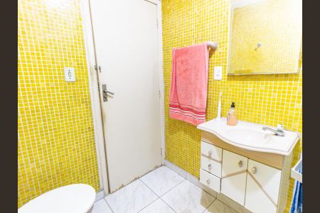 Apartamento à venda com 113m², 3 quartos e sem vaga Apartamento à venda com 113m², 3 quartos e sem vagaBanheiro
