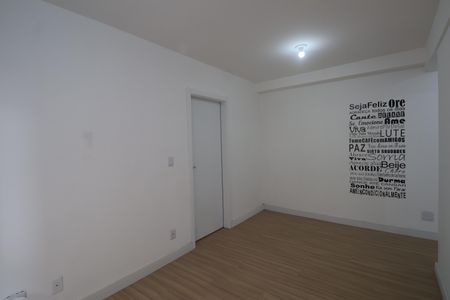 Sala de apartamento à venda com 2 quartos, 57m² em Marechal Rondon, Canoas