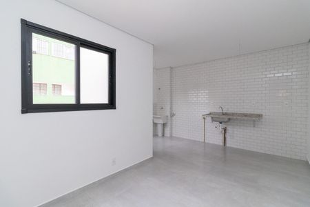 Sala e Cozinha de apartamento à venda com 2 quartos, 44m² em Vila Ré, São Paulo