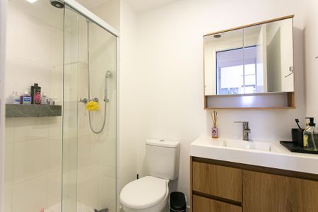Apartamento à venda com 88m², 3 quartos e 1 vaga Apartamento à venda com 88m², 3 quartos e 1 vagaBanheiro Social