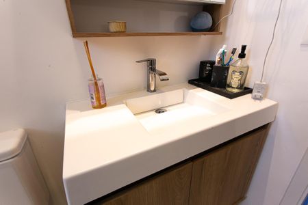 Apartamento à venda com 88m², 3 quartos e 1 vaga Apartamento à venda com 88m², 3 quartos e 1 vagaBanheiro da Suíte