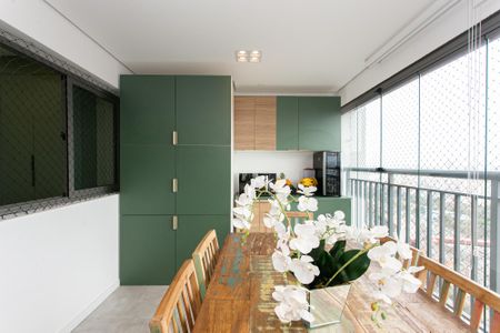 Apartamento à venda com 88m², 3 quartos e 1 vaga Apartamento à venda com 88m², 3 quartos e 1 vagaVaranda gourmet