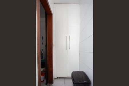 Apartamento à venda com 170m², 3 quartos e 2 vagas Apartamento à venda com 170m², 3 quartos e 2 vagasÁrea de Serviço