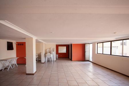 Apartamento à venda com 170m², 3 quartos e 2 vagas Apartamento à venda com 170m², 3 quartos e 2 vagasÁrea comum - Salão de festas