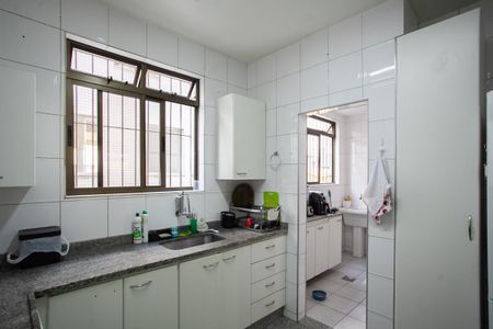 Apartamento à venda com 170m², 3 quartos e 2 vagas Apartamento à venda com 170m², 3 quartos e 2 vagasCozinha