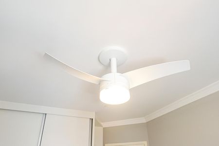 Apartamento à venda com 94m², 3 quartos e 2 vagas Apartamento à venda com 94m², 3 quartos e 2 vagasVentilador de teto