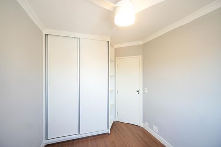 Apartamento à venda com 94m², 3 quartos e 2 vagas Apartamento à venda com 94m², 3 quartos e 2 vagasQuarto 03