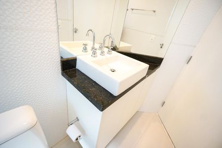 Apartamento à venda com 94m², 3 quartos e 2 vagas Apartamento à venda com 94m², 3 quartos e 2 vagasPia