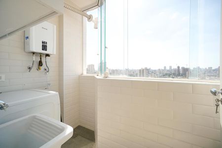 Apartamento à venda com 94m², 3 quartos e 2 vagas Apartamento à venda com 94m², 3 quartos e 2 vagasÁrea de serviço