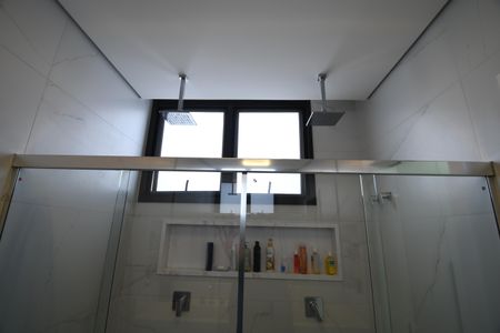 Casa de condomínio à venda com 380m², 3 quartos e 4 vagasBanheiro Suíte