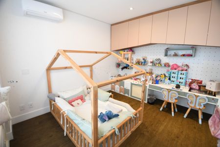 Casa de condomínio à venda com 380m², 3 quartos e 4 vagasQuarto 1 - Suíte