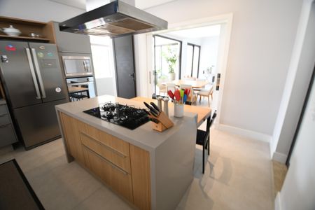 Casa de condomínio à venda com 380m², 3 quartos e 4 vagasCozinha