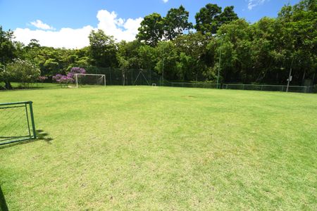 Casa de condomínio à venda com 380m², 3 quartos e 4 vagasCampo de Futebol