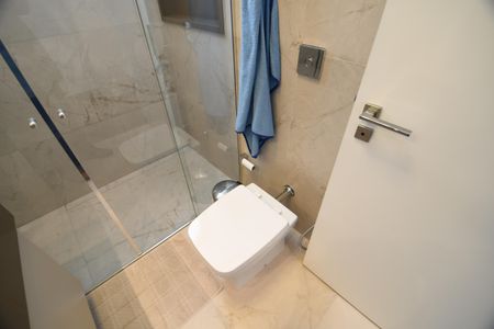 Casa de condomínio à venda com 380m², 3 quartos e 4 vagasBanheiro Suíte