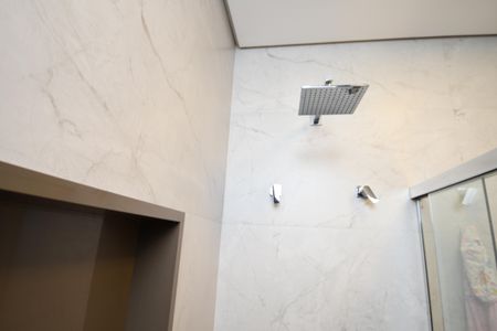 Casa de condomínio à venda com 380m², 3 quartos e 4 vagasBanheiro Suíte