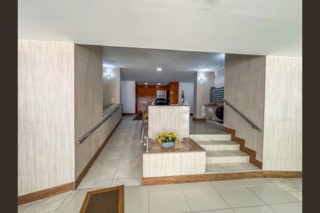 Apartamento à venda com 98m², 3 quartos e sem vagaÁrea comum