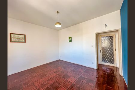 Apartamento à venda com 98m², 3 quartos e sem vagaQuarto