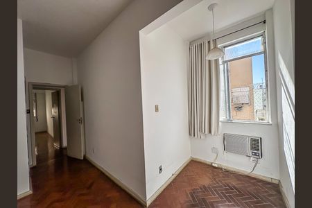 Apartamento à venda com 98m², 3 quartos e sem vagaQuarto