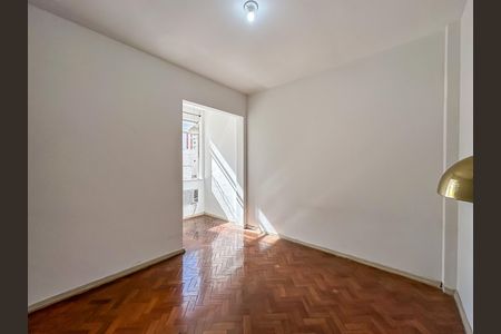 Apartamento à venda com 98m², 3 quartos e sem vagaQuarto