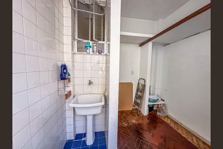 Apartamento à venda com 98m², 3 quartos e sem vagaÁrea de Serviço