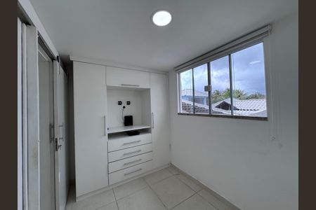 Casa de condomínio à venda com 315m², 4 quartos e 4 vagasQuarto 2