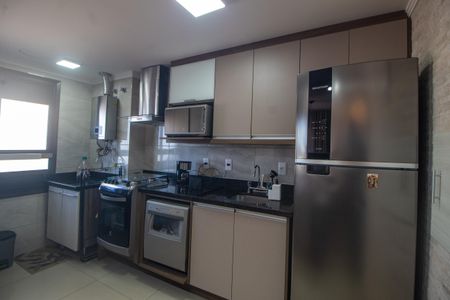 Apartamento à venda com 83m², 2 quartos e 2 vagas Apartamento à venda com 83m², 2 quartos e 2 vagasCozinha