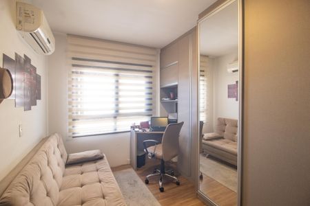 Apartamento à venda com 83m², 2 quartos e 2 vagas Apartamento à venda com 83m², 2 quartos e 2 vagasQuarto