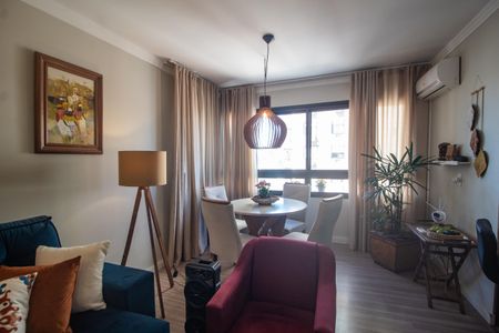 Sala de apartamento para alugar com 2 quartos, 83m² em Menino Deus, Porto Alegre