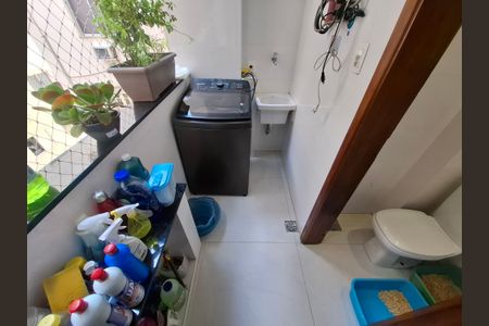 Apartamento à venda com 90m², 2 quartos e sem vagaÁrea de serviço