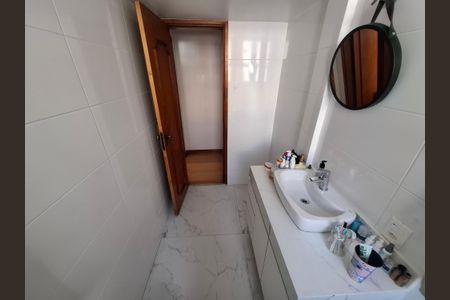 Apartamento à venda com 90m², 2 quartos e sem vagaBanheiro
