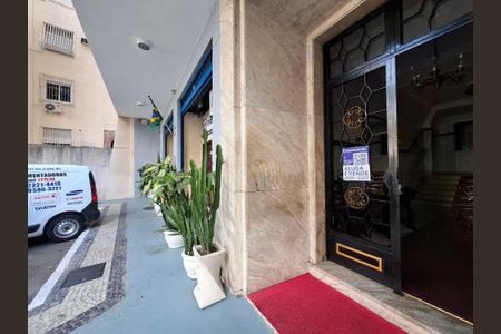 Apartamento à venda com 90m², 2 quartos e sem vagaPlaca