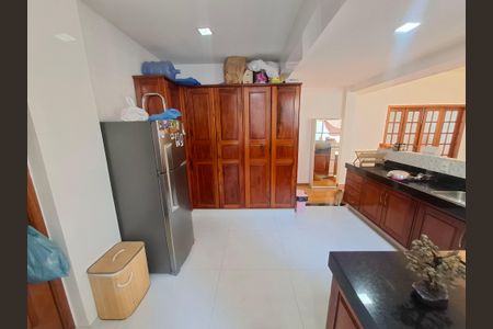 Apartamento à venda com 90m², 2 quartos e sem vagaCozinha
