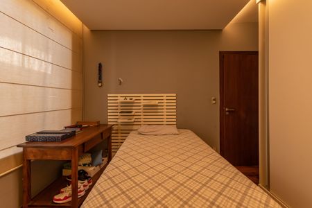 Casa para alugar com 449m², 4 quartos e 6 vagasQuarto 2