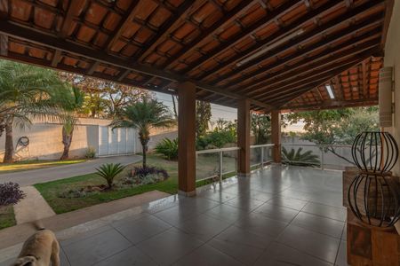 Casa para alugar com 449m², 4 quartos e 6 vagasVaranda