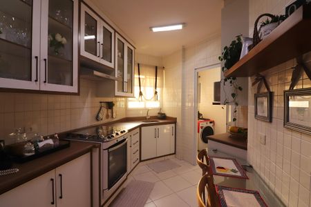 Apartamento à venda com 90m², 3 quartos e 2 vagasCozinha