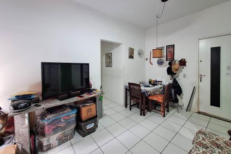 Apartamento à venda com 64m², 2 quartos e sem vagaSala