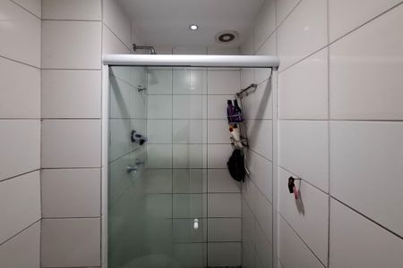 Apartamento à venda com 64m², 2 quartos e sem vagaBanheiro