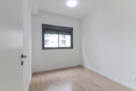 Quarto 1 de apartamento para alugar com 2 quartos, 55m² em Vila Sonia, São Paulo