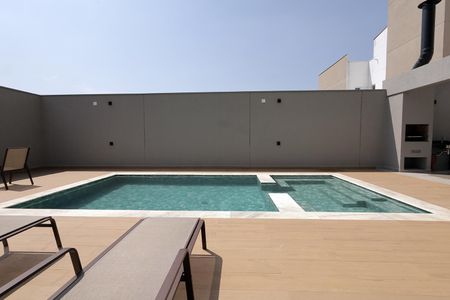 Apartamento à venda com 65m², 3 quartos e 2 vagasÁrea comum - Piscina