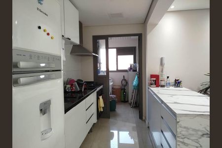 Apartamento à venda com 83m², 2 quartos e 1 vagaCozinha
