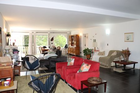 Sala de casa de condomínio para alugar com 3 quartos, 320m² em Horizontal Park, Cotia