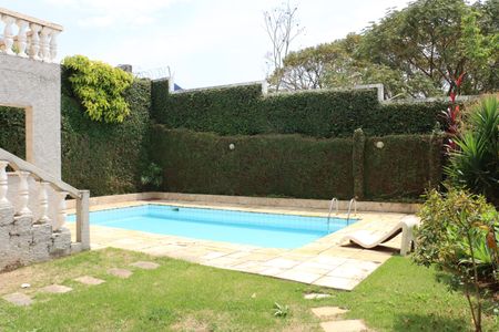 Casa de condomínio para alugar com 320m², 3 quartos e 4 vagasÁrea comum