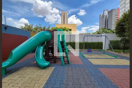 Apartamento à venda com 85m², 3 quartos e 2 vagasÁrea comum - Playground
