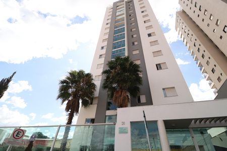 Apartamento para alugar com 70m², 2 quartos e 2 vagasFachada