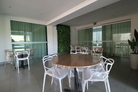 Apartamento para alugar com 70m², 2 quartos e 2 vagasÁrea comum - Salão de festas