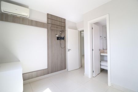 Apartamento para alugar com 70m², 2 quartos e 2 vagasSuíte