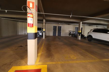 Apartamento para alugar com 70m², 2 quartos e 2 vagasGaragem
